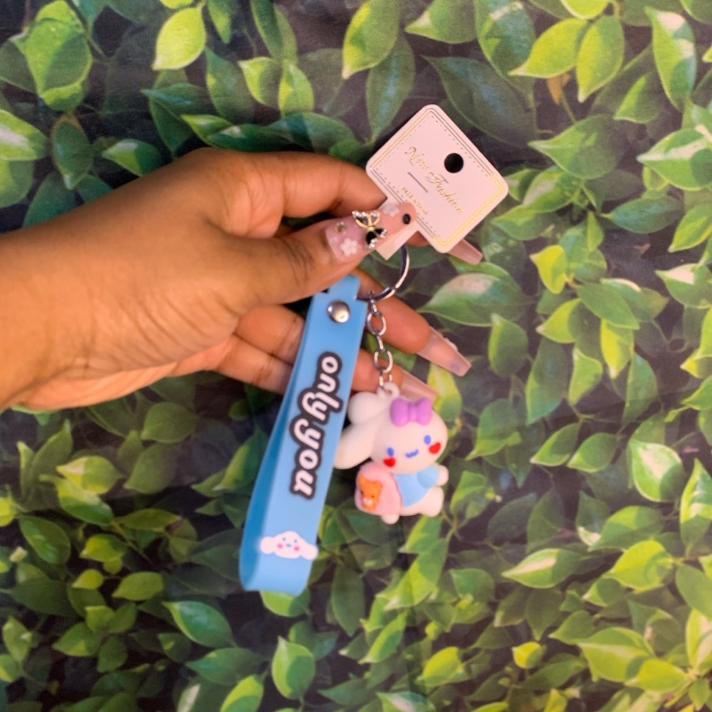 ‼️SOLD‼️Cinnamoroll with backpack keychain
